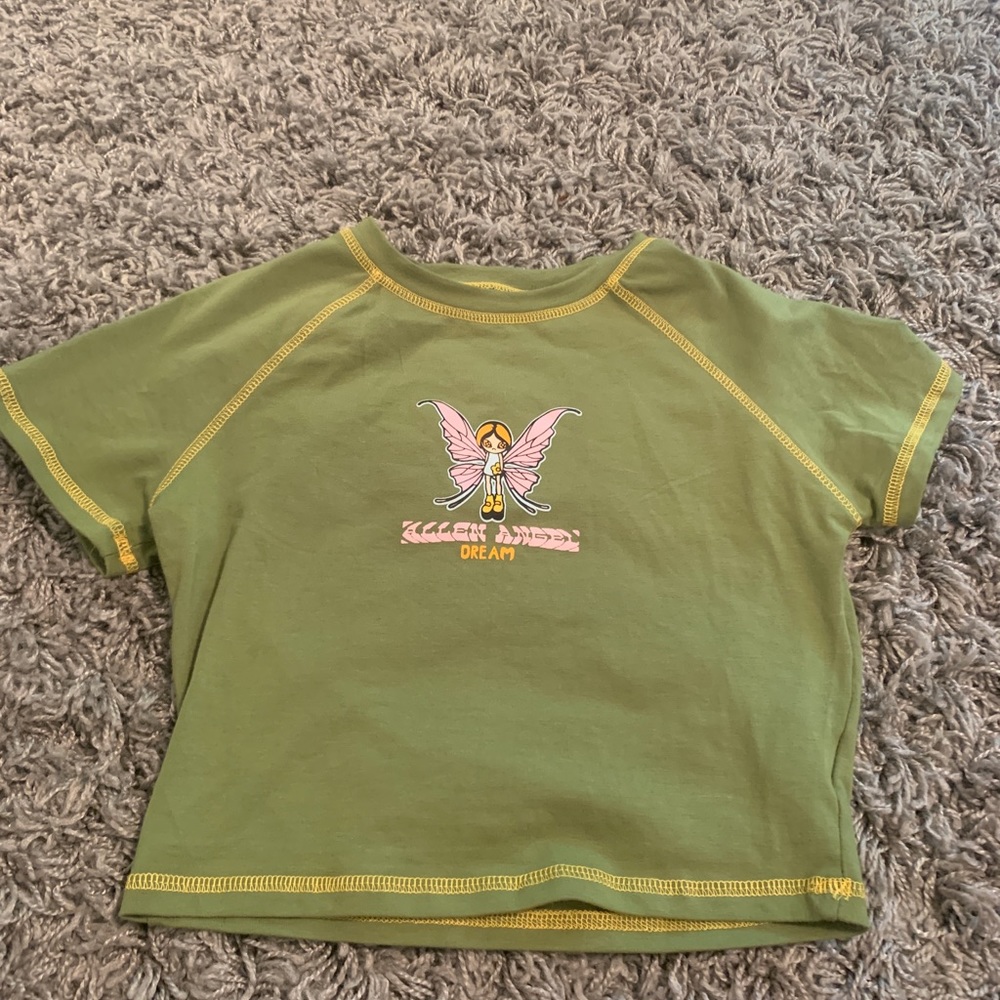 Green tight fitted t shirt